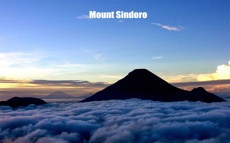 Gunung Sindoro Keindahan dan Misteri di Jawa Tengah